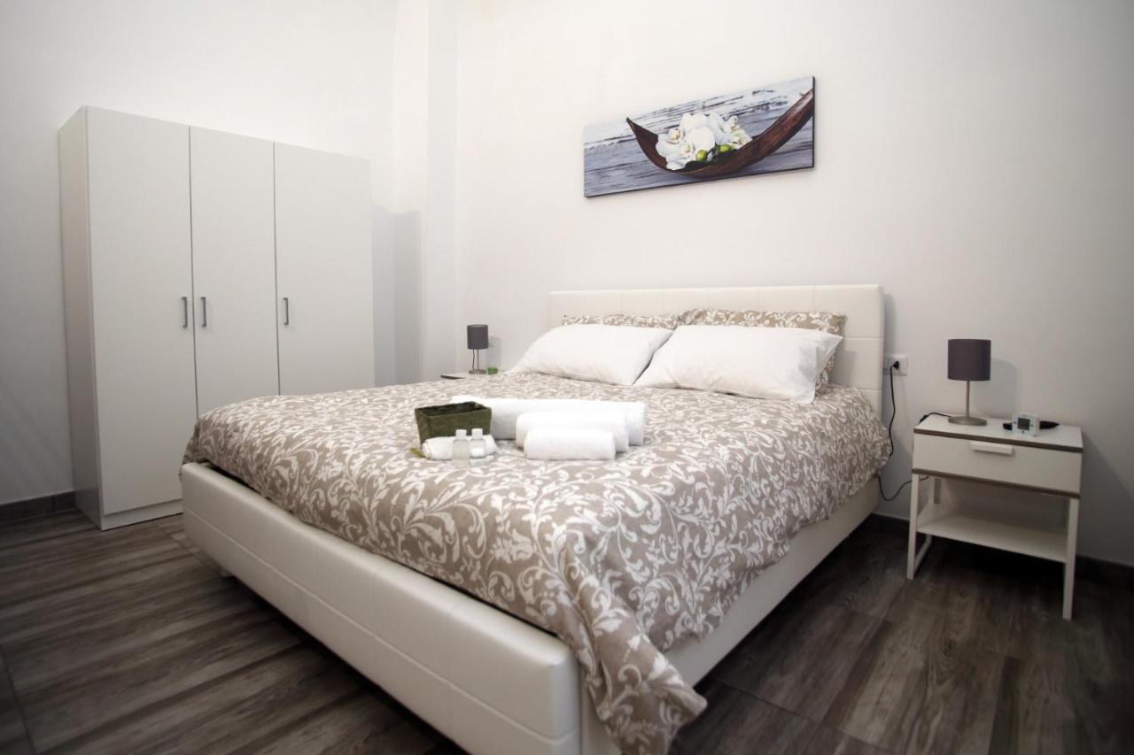 Abbevescia Apartment Bari Luaran gambar